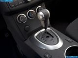 nissan_2008-rogue_1600x1200_017.jpg
