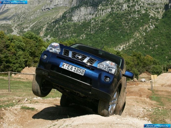 2008 Nissan X-trail - фотография 35 из 126