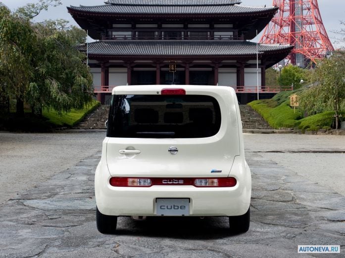 2008 Nissan Cube - фотография 18 из 23