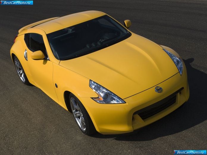 2009 Nissan 370z - фотография 3 из 99