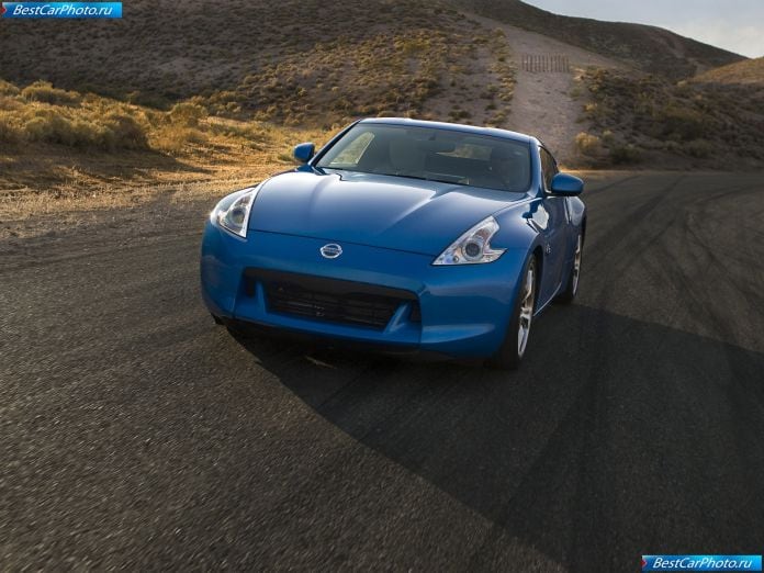 2009 Nissan 370z - фотография 16 из 99