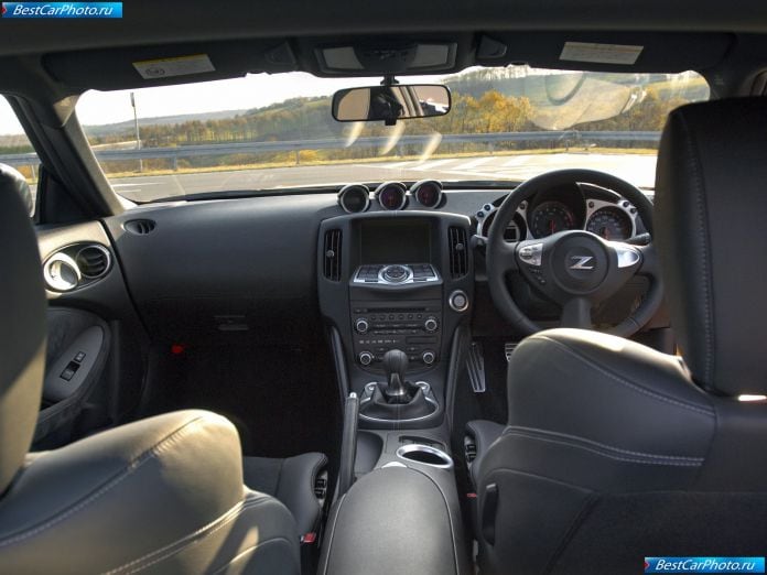 2009 Nissan 370z - фотография 53 из 99