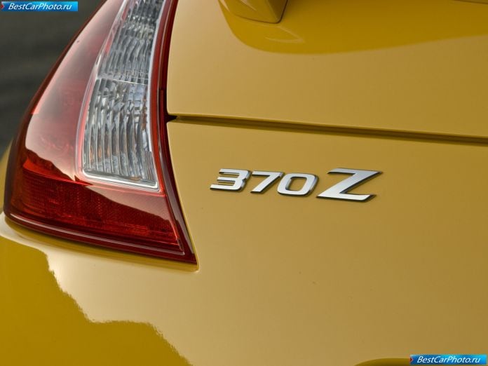 2009 Nissan 370z - фотография 72 из 99