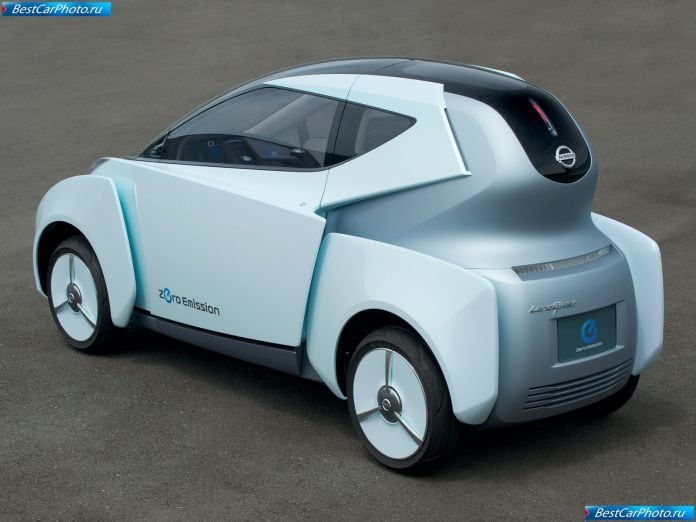 2009 Nissan Land Glider Concept - фотография 13 из 27 2009 Nissan Land Glider Concept - фотография 13 из 27