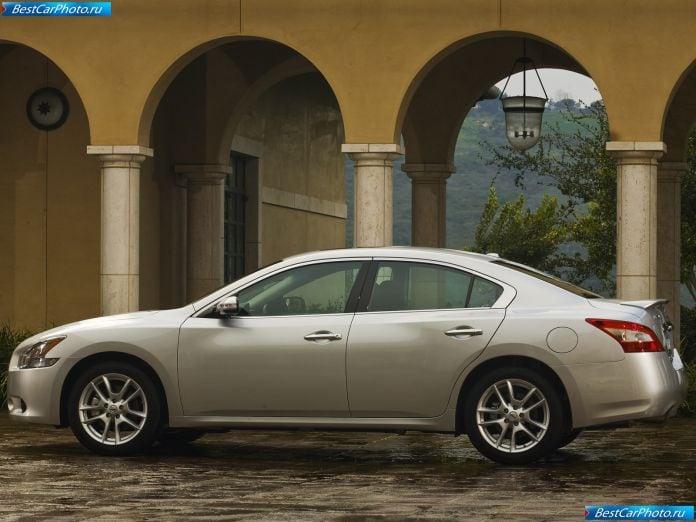 2009 Nissan Maxima - фотография 9 из 48