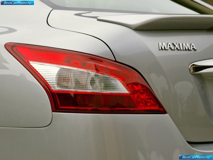 2009 Nissan Maxima - фотография 34 из 48