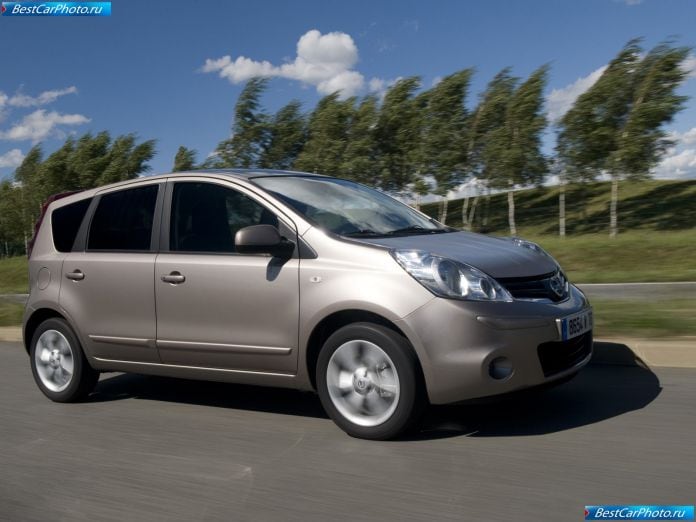 2009 Nissan Note - фотография 8 из 30 2009 Nissan Note - фотография 8 из 30