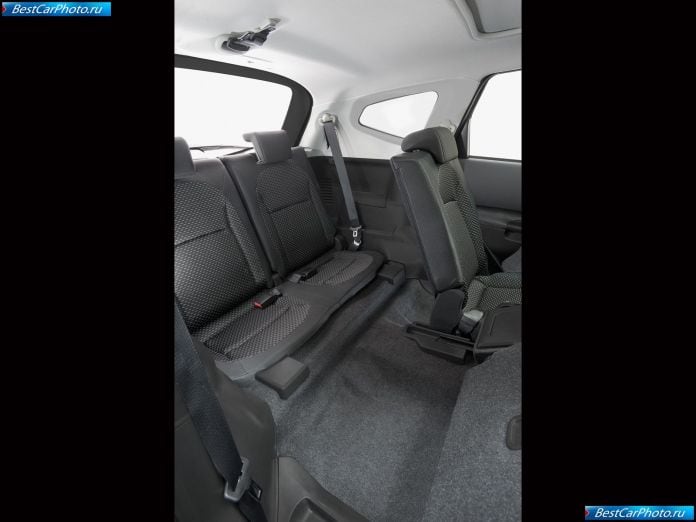 2009 Nissan Qashqai+2 - фотография 29 из 30
