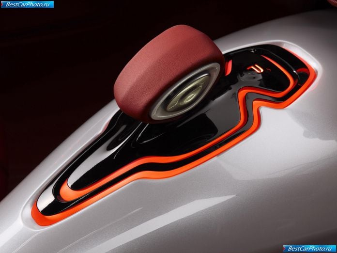 2009 Nissan Qazana Concept - фотография 25 из 35
