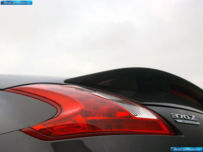 2010 Nissan 370z Black Edition - фотография 9 из 11 2010 Nissan 370z Black Edition - фотография 9 из 11