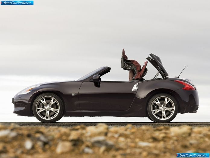 2010 Nissan 370z Roadster - фотография 26 из 92 2010 Nissan 370z Roadster - фотография 26 из 92