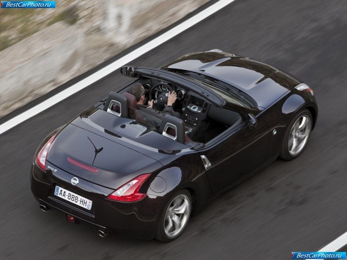 2010 Nissan 370z Roadster - фотография 46 из 92 2010 Nissan 370z Roadster - фотография 46 из 92