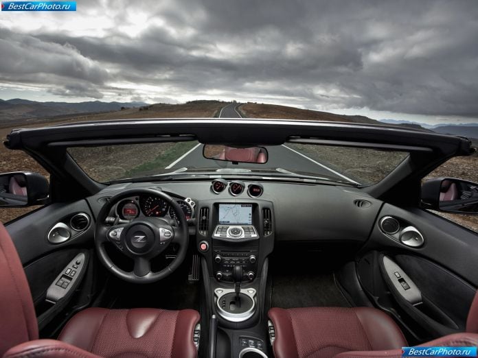 2010 Nissan 370z Roadster - фотография 62 из 92 2010 Nissan 370z Roadster - фотография 62 из 92