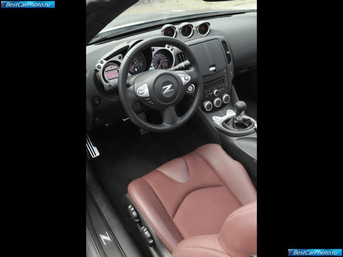 2010 Nissan 370z Roadster - фотография 89 из 92 2010 Nissan 370z Roadster - фотография 89 из 92