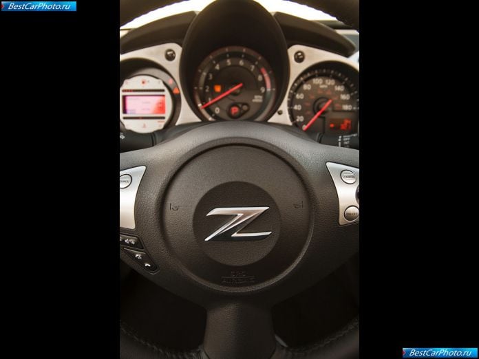 2010 Nissan 370z Roadster - фотография 90 из 92