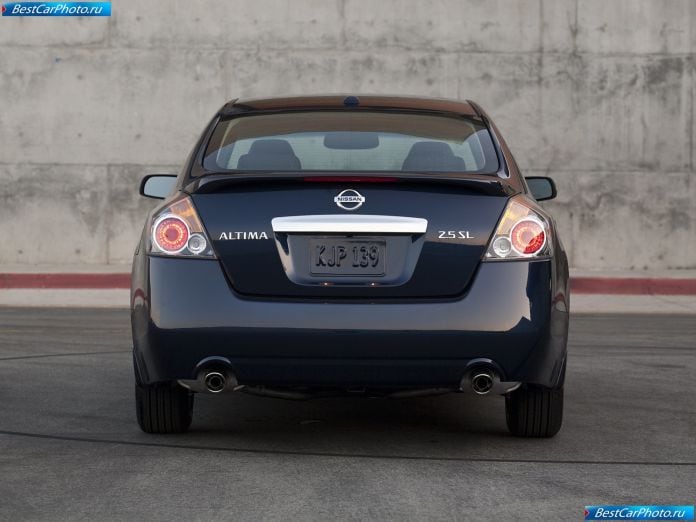 2010 Nissan Altima Sedan - фотография 12 из 50 2010 Nissan Altima Sedan - фотография 12 из 50