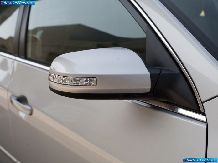 2010 Nissan Altima Sedan - фотография 35 из 50