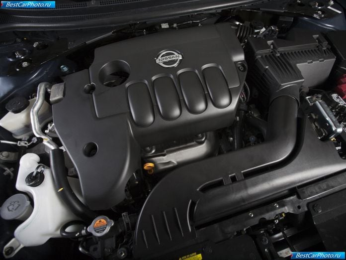2010 Nissan Altima Sedan - фотография 43 из 50
