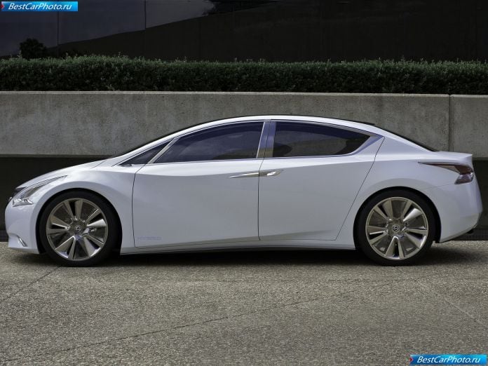 2010 Nissan Ellure Concept - фотография 11 из 52