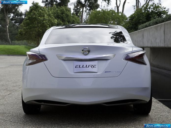 2010 Nissan Ellure Concept - фотография 15 из 52