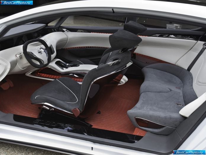 2010 Nissan Ellure Concept - фотография 19 из 52