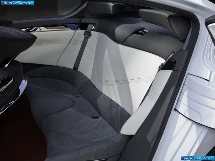 2010 Nissan Ellure Concept - фотография 23 из 52
