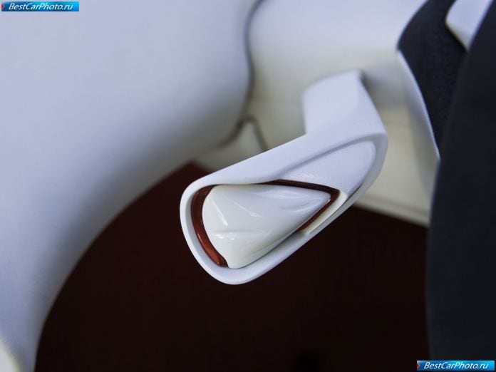 2010 Nissan Ellure Concept - фотография 37 из 52 2010 Nissan Ellure Concept - фотография 37 из 52