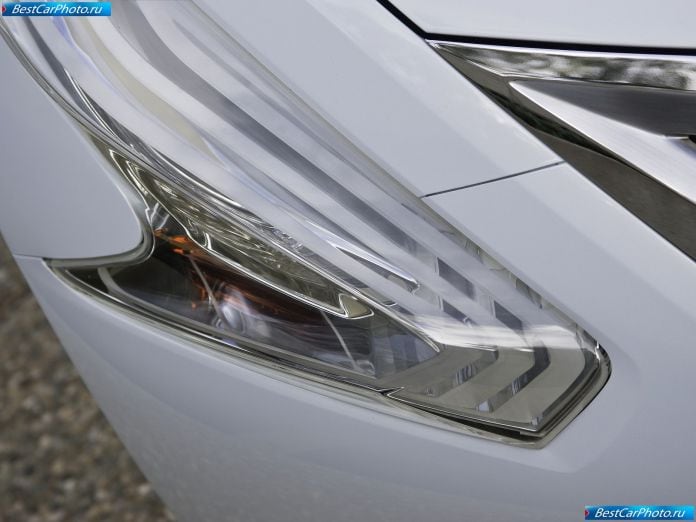 2010 Nissan Ellure Concept - фотография 41 из 52 2010 Nissan Ellure Concept - фотография 41 из 52
