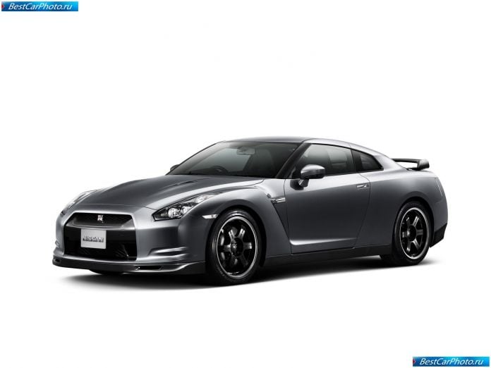 2010 Nissan Gt-r Specv - фотография 5 из 38