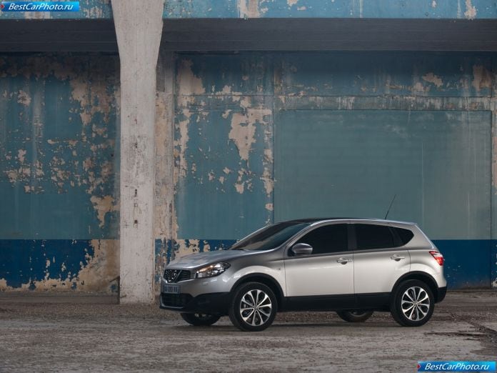 2010 Nissan Qashqai - фотография 7 из 51