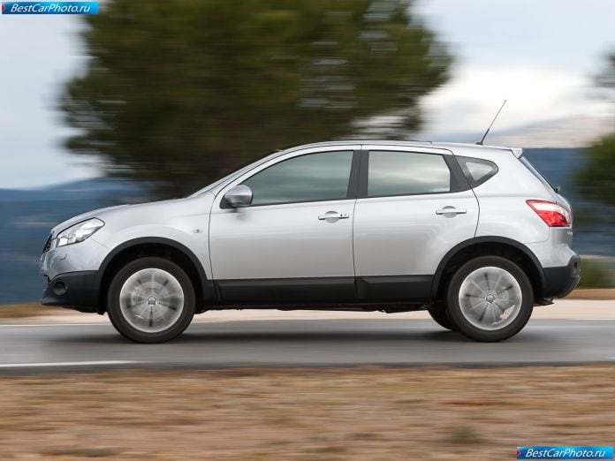 2010 Nissan Qashqai - фотография 22 из 51 2010 Nissan Qashqai - фотография 22 из 51