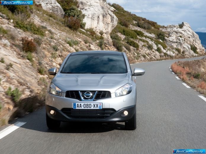 2010 Nissan Qashqai - фотография 36 из 51 2010 Nissan Qashqai - фотография 36 из 51