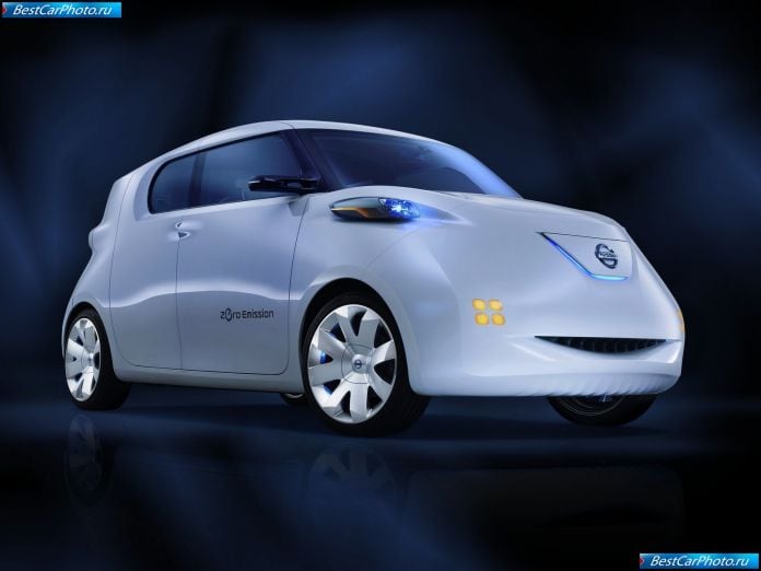 2010 Nissan Townpod Concept - фотография 2 из 35