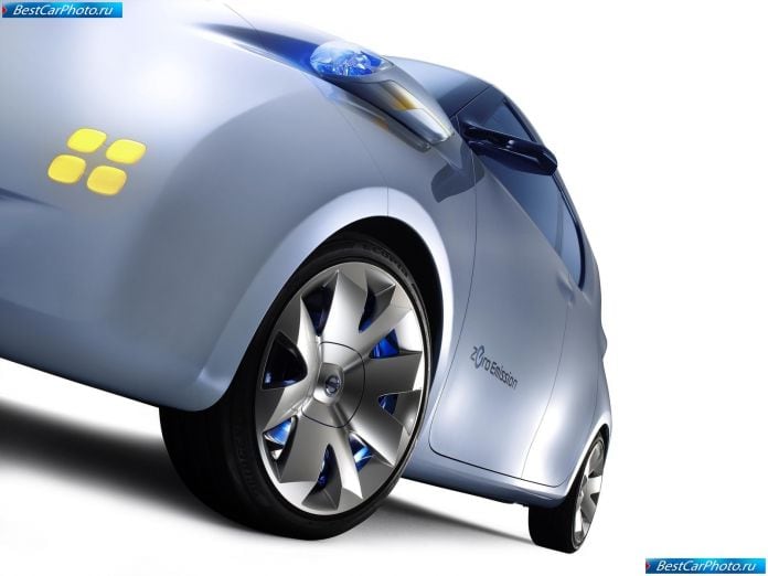 2010 Nissan Townpod Concept - фотография 32 из 35