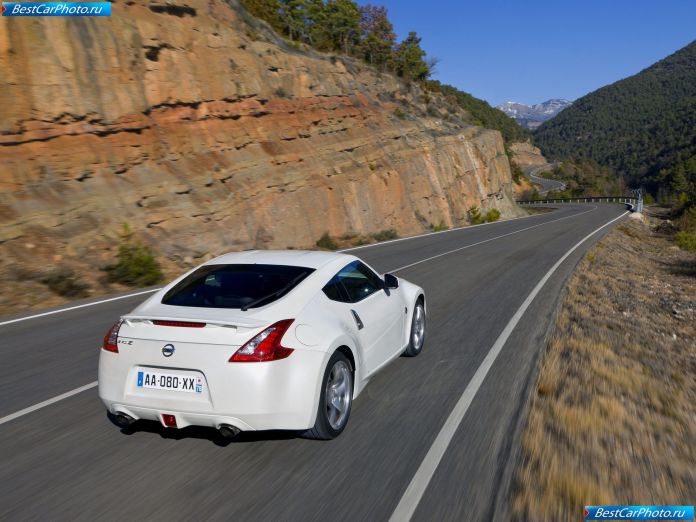 2011 Nissan 370z - фотография 7 из 8 2011 Nissan 370z - фотография 7 из 8