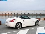 nissan_2011-370z_roadster_1600x1200_010.jpg