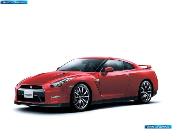 2011 Nissan Gt-r - фотография 54 из 131 2011 Nissan Gt-r - фотография 54 из 131