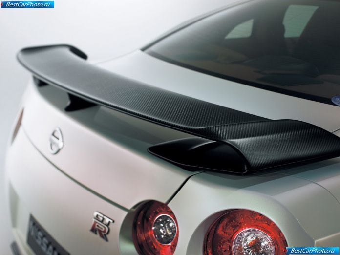 2011 Nissan Gt-r - фотография 100 из 131