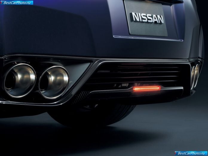 2011 Nissan Gt-r - фотография 101 из 131 2011 Nissan Gt-r - фотография 101 из 131