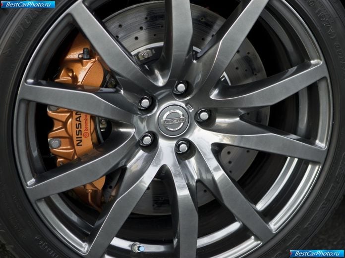 2011 Nissan Gt-r - фотография 114 из 131 2011 Nissan Gt-r - фотография 114 из 131