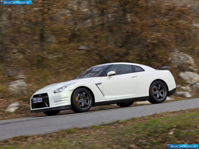 2011 Nissan Gt-r Egoist - фотография 6 из 40