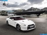 nissan_2011-gt-r_egoist_1600x1200_008.jpg