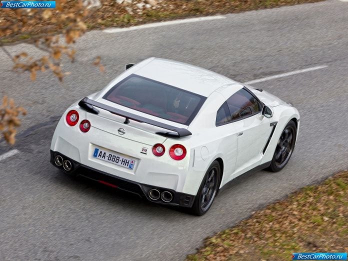 2011 Nissan Gt-r Egoist - фотография 19 из 40