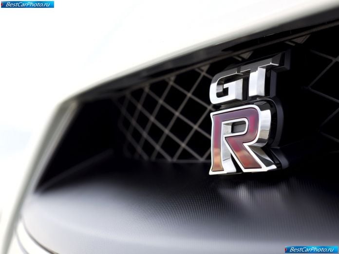 2011 Nissan Gt-r Egoist - фотография 37 из 40