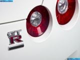 nissan_2011-gt-r_egoist_1600x1200_038.jpg