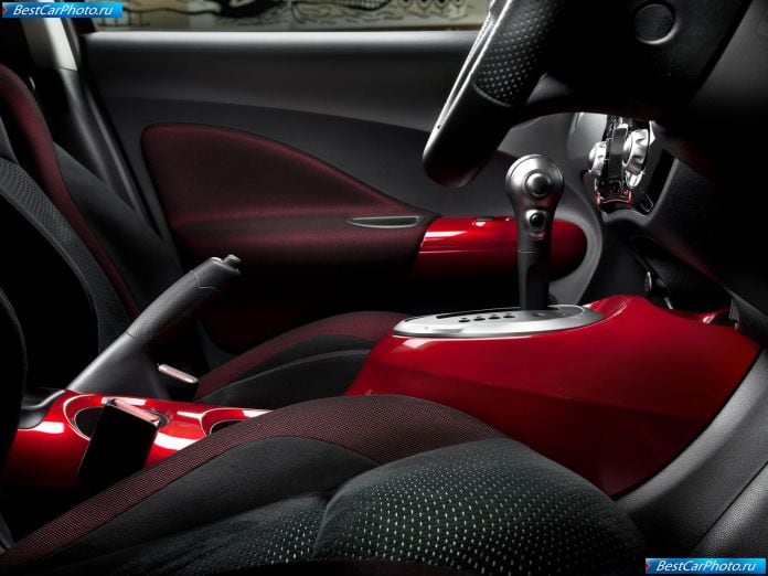 2011 Nissan Juke - фотография 44 из 65