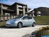 nissan_2011-leaf_1600x1200_009.jpg