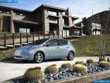 nissan_2011-leaf_1600x1200_010.jpg
