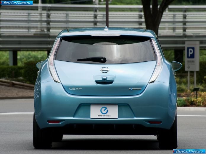 2011 Nissan Leaf - фотография 46 из 97 2011 Nissan Leaf - фотография 46 из 97