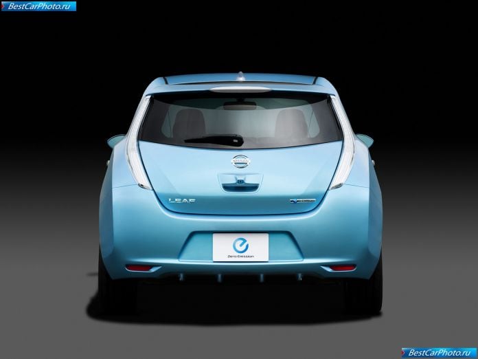 2011 Nissan Leaf - фотография 59 из 97
